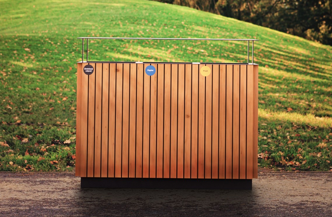 Vonkajšie odpadkové koše s možnosťou separovaného zberu