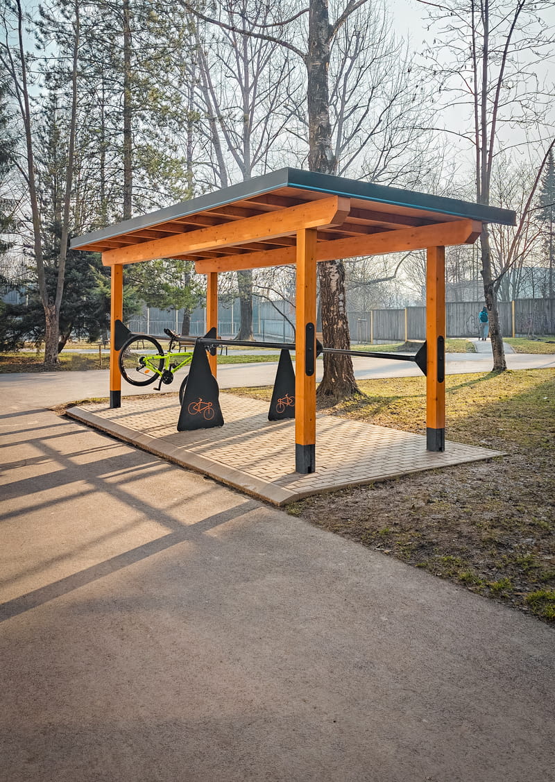 přístřešek na kola